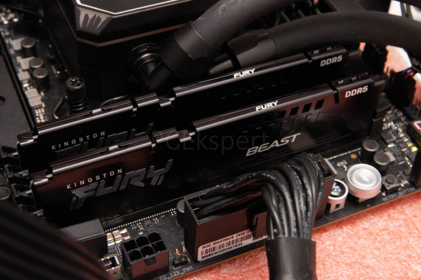 kingston_fury_ddr5_5200_4