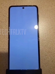 Samsung Galaxy Z Flip 4 leak 1