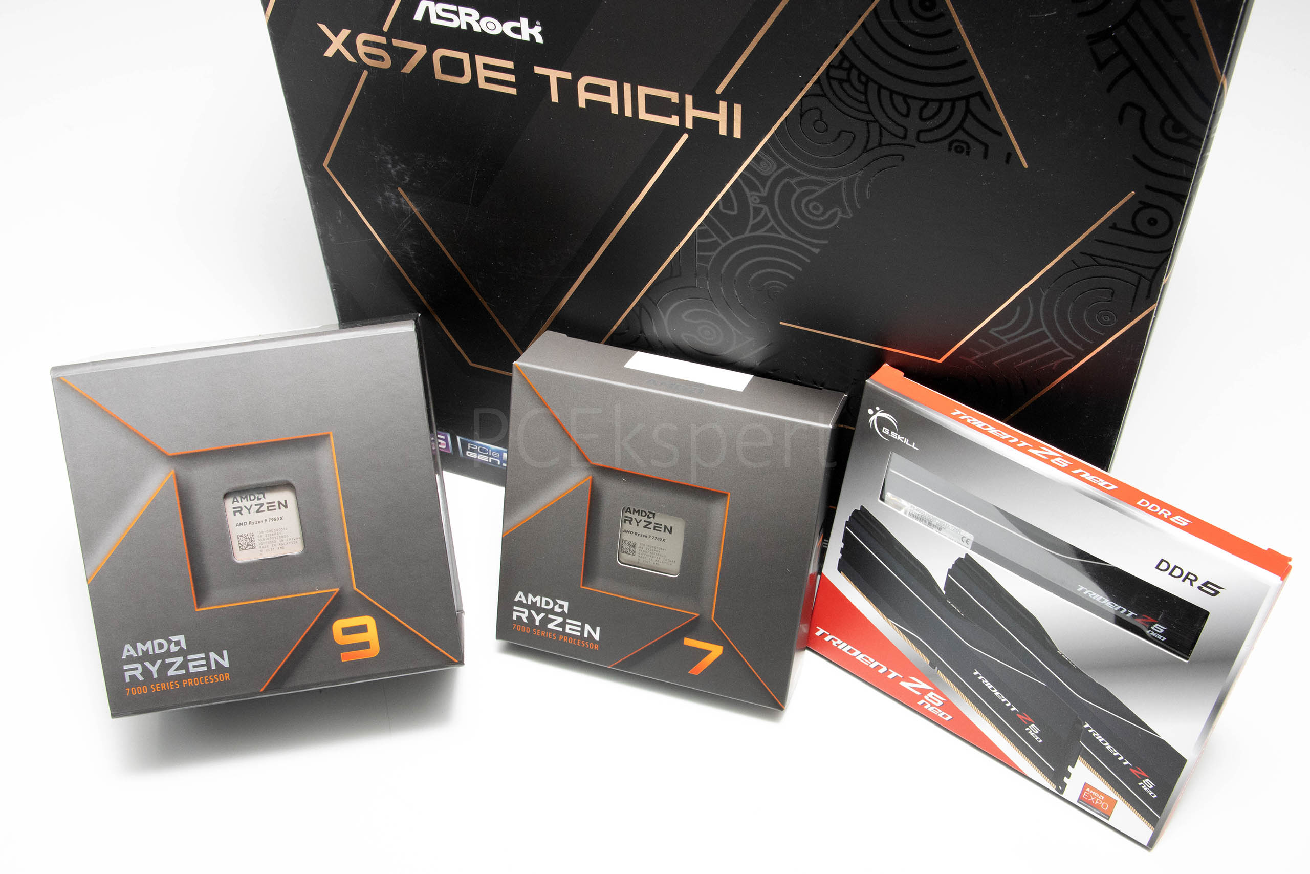 AMD Ryzen 9 7950X & Ryzen 7 7700X recenzija