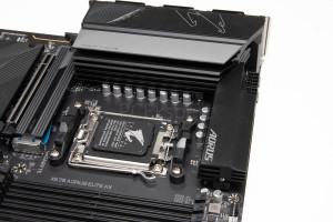 gigabyte_x670_aorus_elite_ax_5