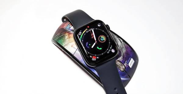 Apple_Watch8_ recenzija_ slika_1