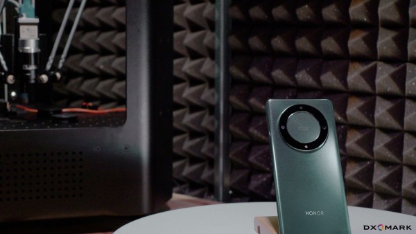 HONOR Magic5 Lite proglašen najboljim pametnim telefonom na svijetu po performansama baterije prema DXOMARK-u