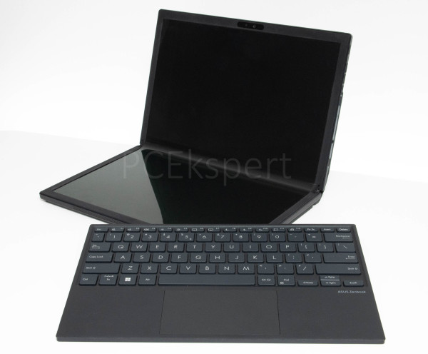 asus_zenbook_17_fold_oled_8