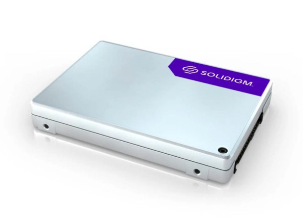 Solidigm D7-P5810