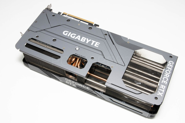 gigabyte_rtx4080super_gaming_oc_4