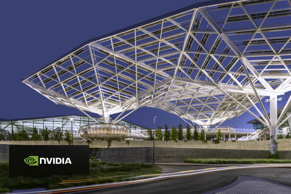 Nvidia planira apsorbirati Intel u svoj industrijski lanac za pakiranje AI GPU-ova