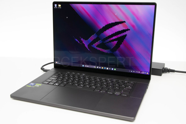 asus_rog_zephyrus_g16_13