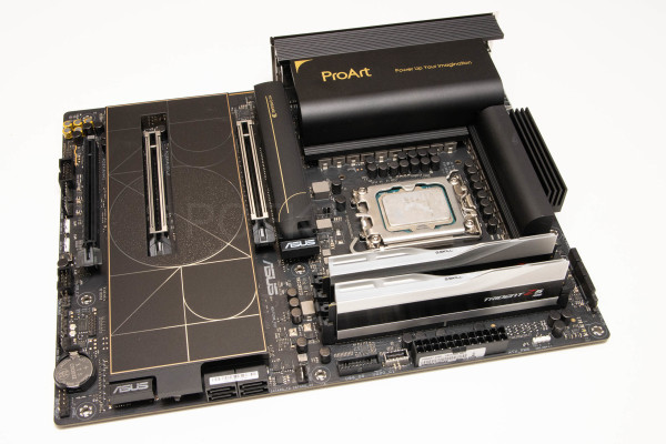 asus_proart_z890_creator_wifi_19
