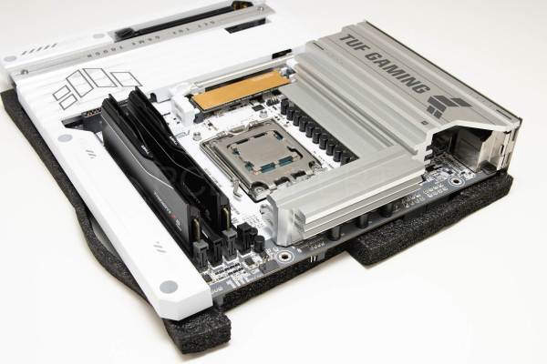 asus_tuf_gaming_b850_btf_wifi_w_15