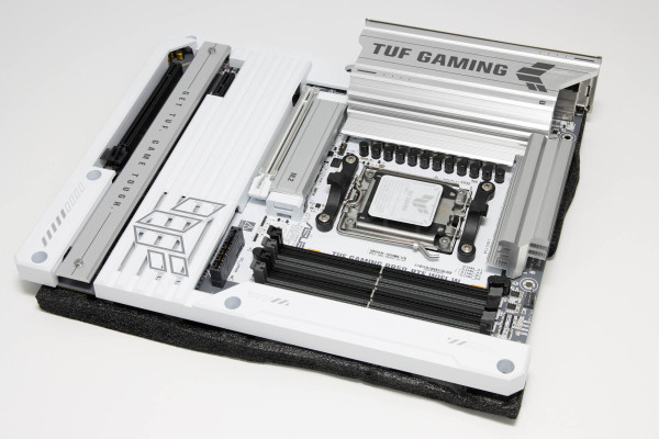 asus_tuf_gaming_b850_btf_wifi_w_4