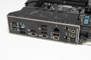 asus_rog_crosshair_x870e_apex_11