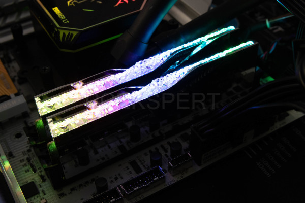 gskill_f5_6000j2636h16gx2_tr5ns_9
