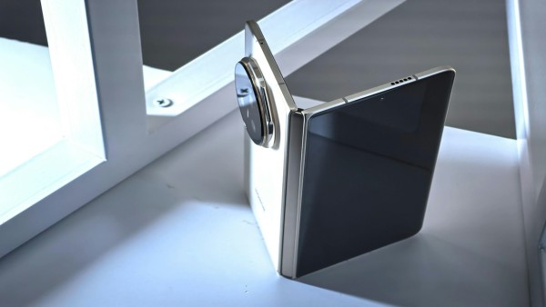 Honor Magic V5 najtanji sklopivi telefon današnjice (6)