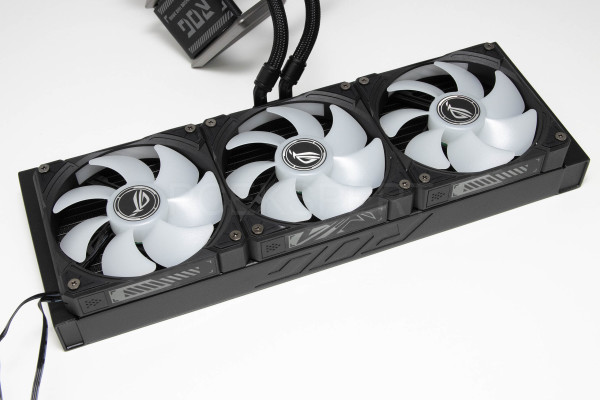 asus_rog_ryuo_iv_slc_360_argb_8