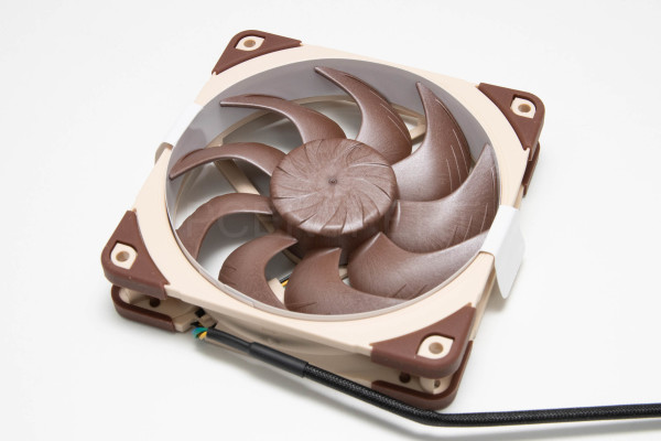noctua_nf_a12x25_g2_pwm_6
