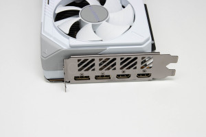 gigabyte_radeon_rx9070xt_gaming_oc_ice_16g_6