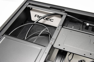 antec_flux_m_14
