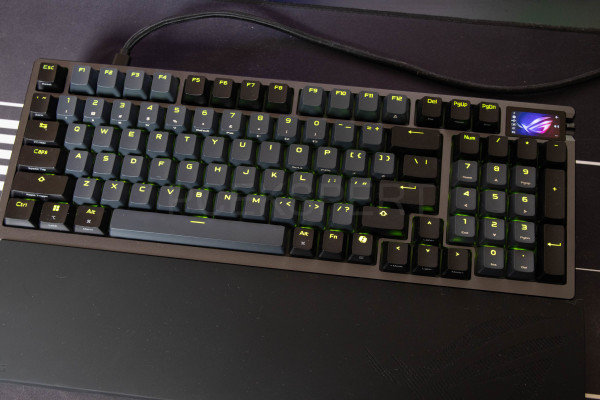 asus_rog_azoth_96_he_28