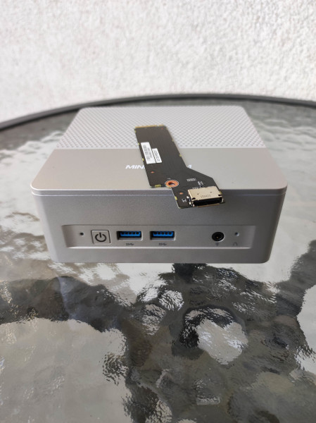 minisforum x1 lite with adapter