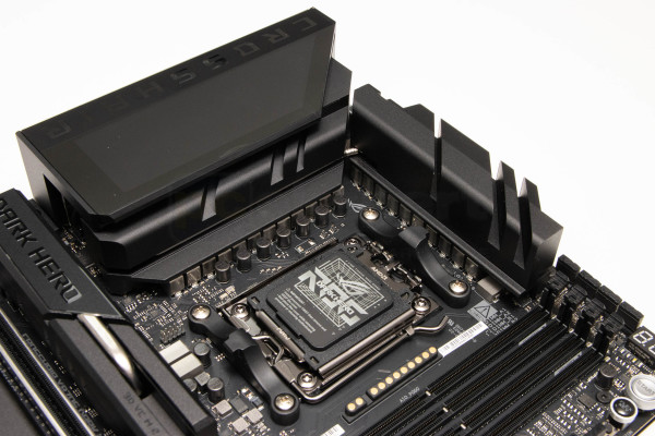 asus_crosshair_x870e_dark_hero_8