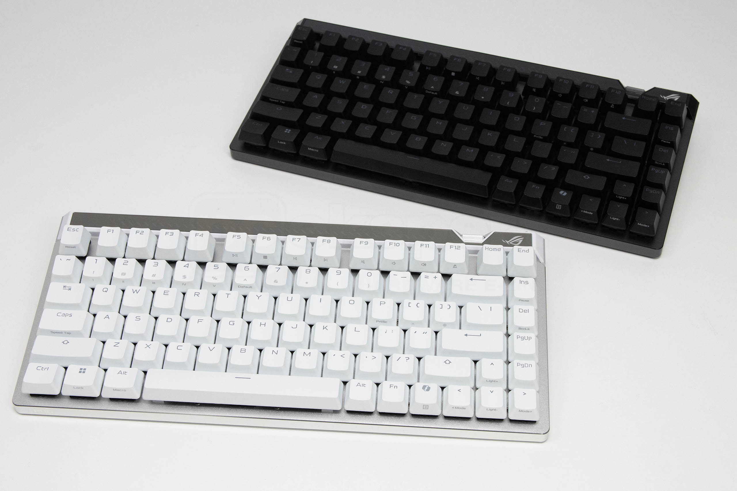 ASUS ROG Falchion Ace 75 HE Black & White recenzija