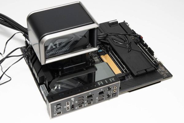 asus_rog_ryuo_IV_360_argb_15