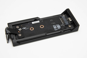 asus_rog_strix_aiolos_12